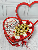 Подарунковий бокс з солодощами та трояндами для дівчини, дружини, коханої на день народження