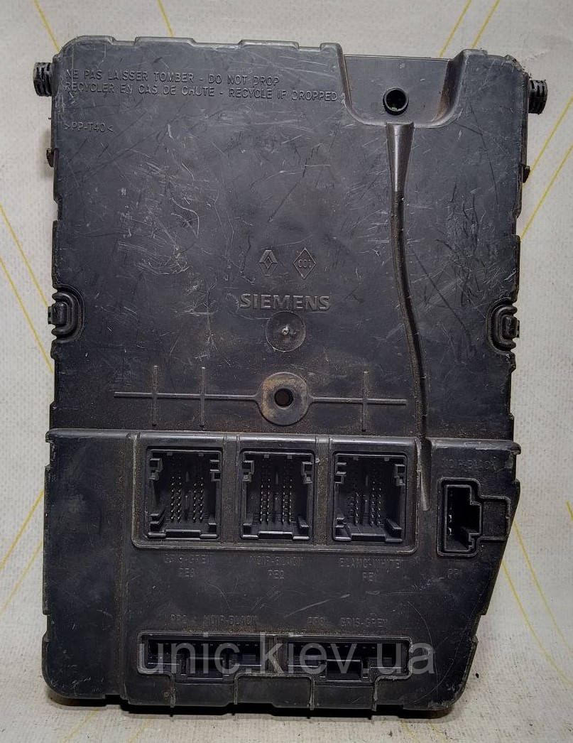 Блок комфорту ВСМ Renault Megane II, Scenic II 8200525388