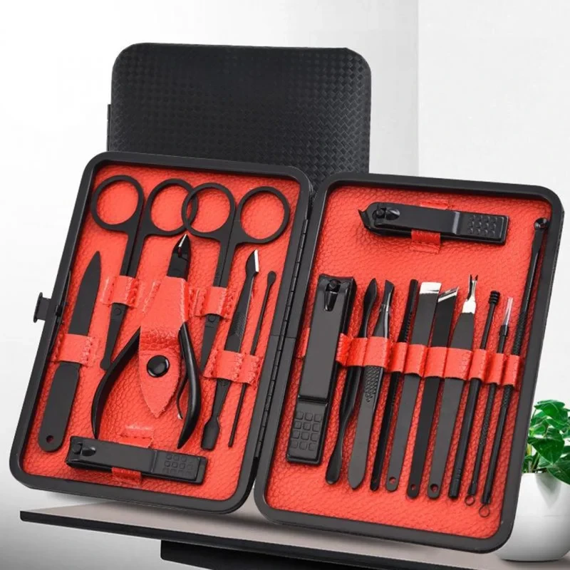 🖤Професійний манікюрний набір, 18 предметів для манікюру та педикюру з нержавіючої сталі, кейс Чорний, фото 1