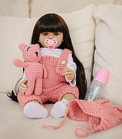 Кукла Реборн Reborn 55 см винил-силиноновая Виктория в наборе с соской , бутылочкой, игрушкой. Можно купать