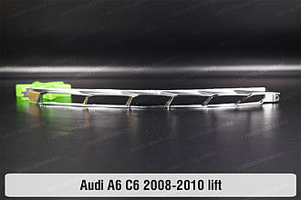 Хромована декоративна маска верхня Audi A6 C6 (2008-2010) рест права