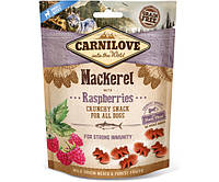 Carnilove Dog Crunchy Snack со скумбрией и малиной для собак-200гр