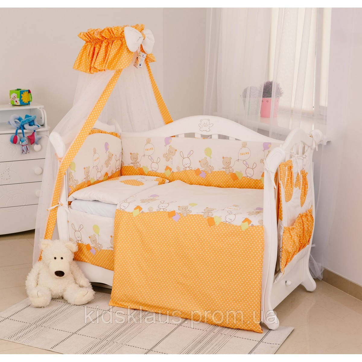 Комплект змінної постільної білизни в дитяче ліжечко  з балдахіном та захистом, Горошки оранжеві хіт