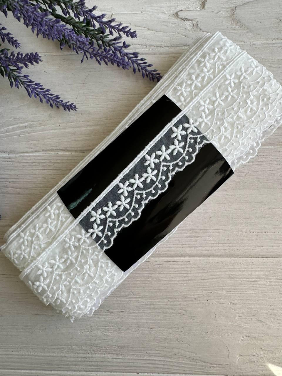 Мереживо органзове " D30113 "     , натурально біле    рулон 15 ярдів