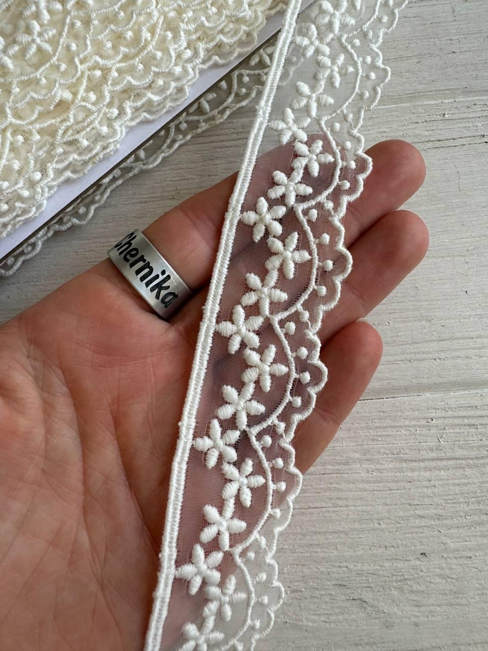 Мереживо органзове " D30113 " , бежеве рулон 15 ярдів