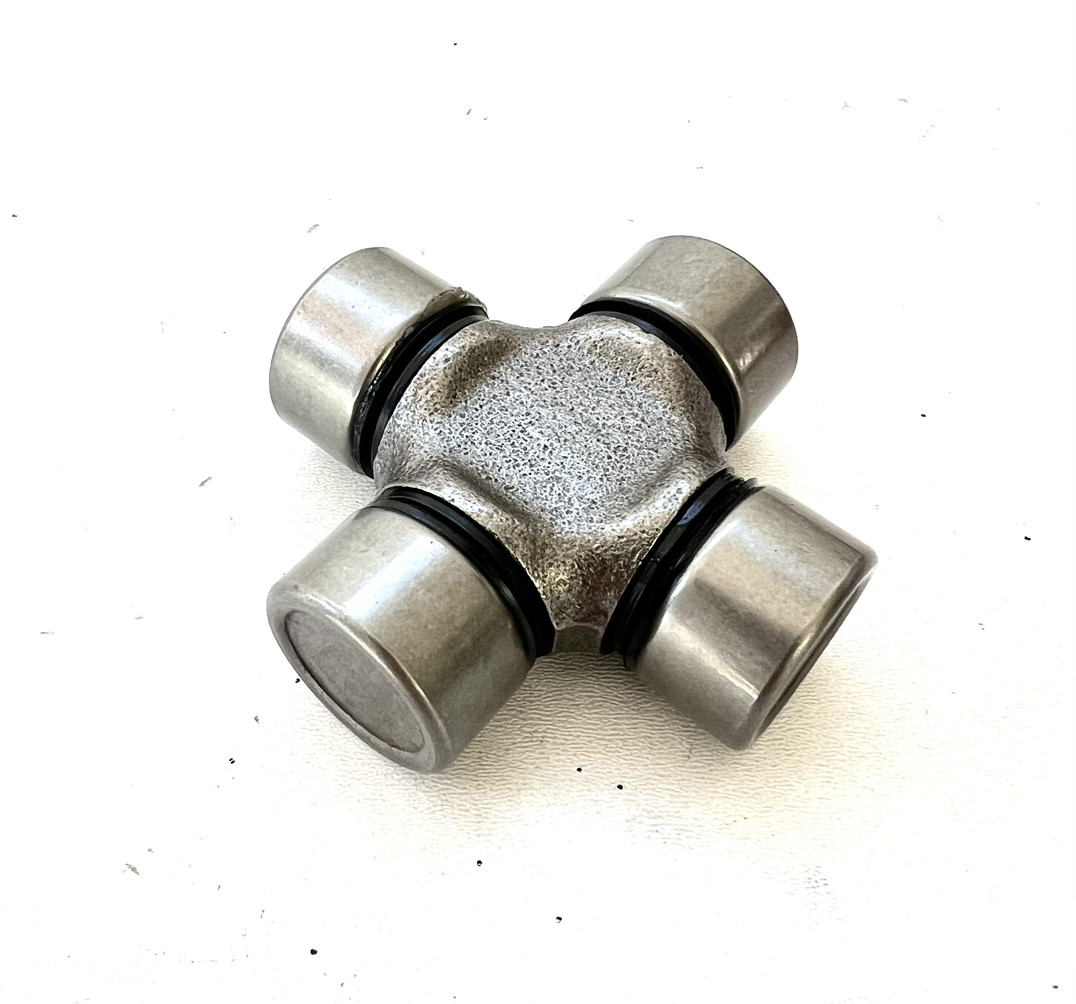 Хрестовина карданного вала BMW 5 E34 E39, фото 1