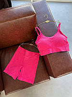 Одежда для спортзала. Костюм розовый для фитнеса. Набор женский шорты и топ. Размер универсал.