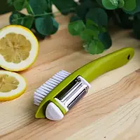 Мульти-чистка для овощей с щеткой Multi Peeler Зеленая Techo