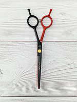Профессиональные ножницы для стрижки волос черно-красные JAGUAR, размер 5,5