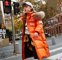 Зимнее пальто - пуховик для девочки с мехом на капюшне