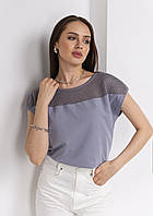 Женская однотонная серая футболка с ажурной вставкой. Модель 3018