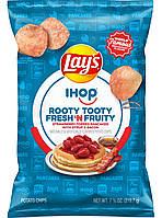 Чипсы Lay's IHOP Rooty Tooty Fresh'N Fruity со вкусом клубничных блинчиков и бекона 219.7г