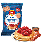 Чіпси Lay's IHOP Rooty Tooty Fresh'N Fruity зі смаком полуничних млинців та бекону 219.7г, фото 3