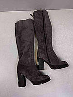 Б/У замшеві чоботи