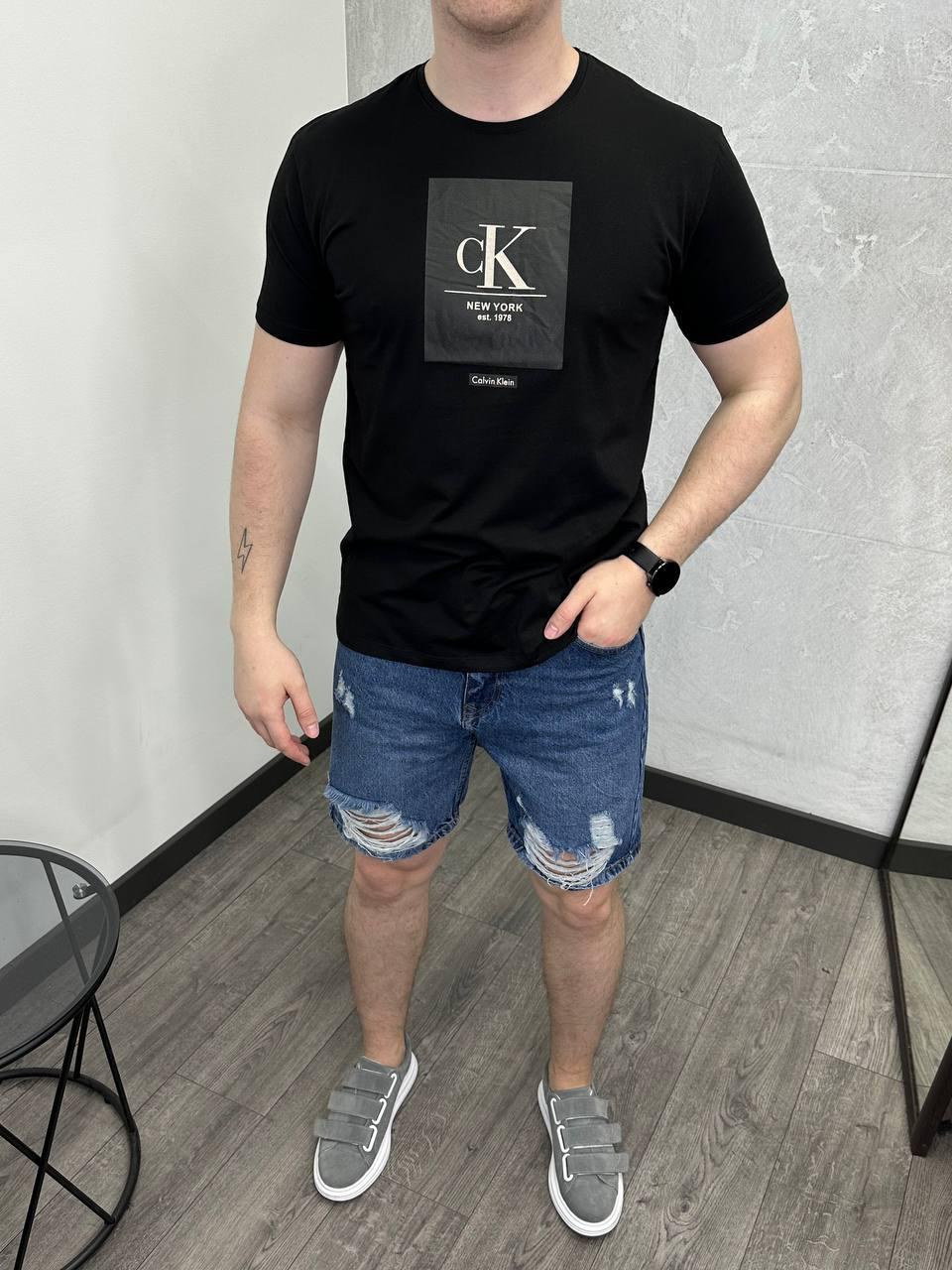 Чоловіча футболка Calvin Klein H4437 чорна