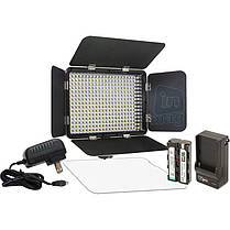 LED-330 Професійний Світлодіодний світло зі шторками LED-330, 3200K-5500K., фото 3