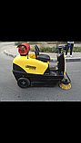 Підмітальна машина на газу Karcher km 100/100 газова, фото 4