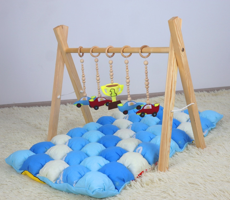 Мобіль дитячий, підлоговий, Бебі Джим + комплект підвісок Чемпіон + матрасик БОН БОН Хмаринка, фото 1