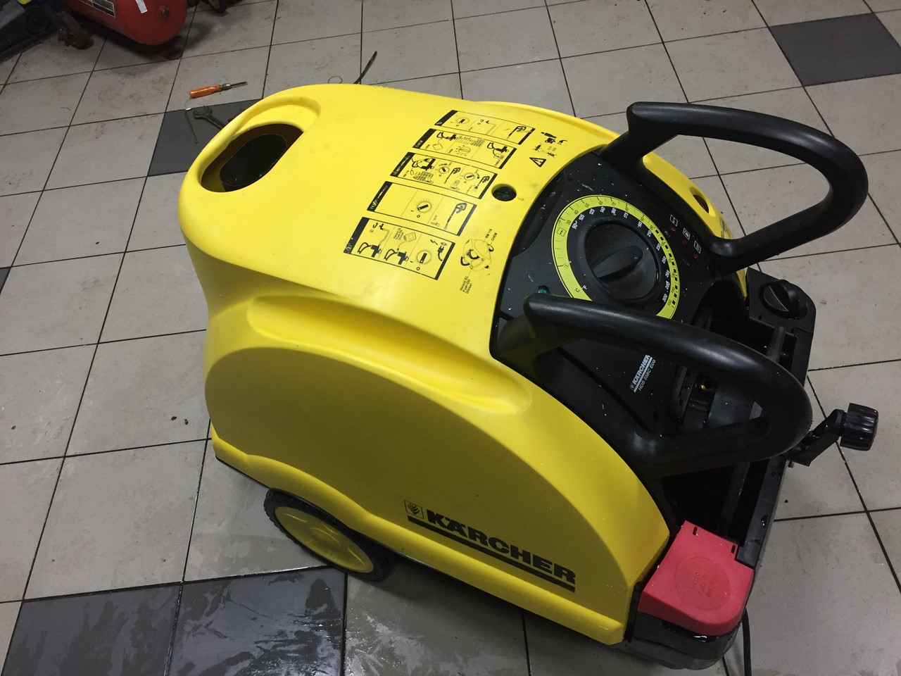 Б/в АВД для автомойок Karcher hds 558 c eco