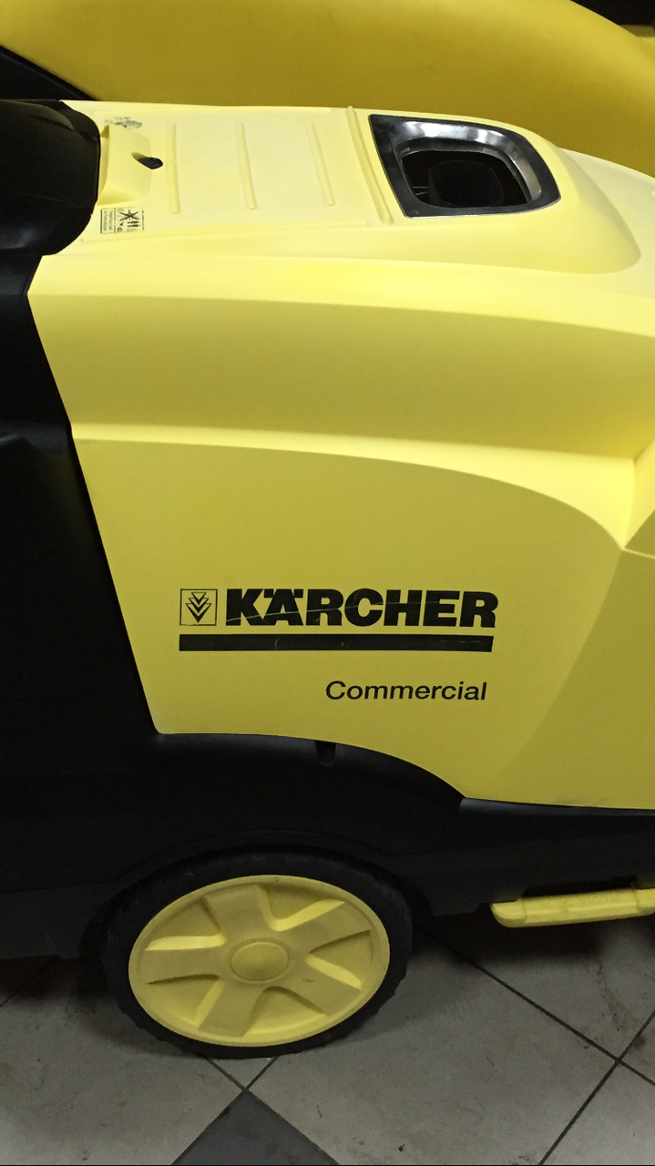 АВД-мінимийка для миття автомобілів Karcher hds 10/20