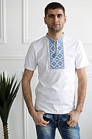 Модная мужская футболка на белой ткани с синими нитями чф-17