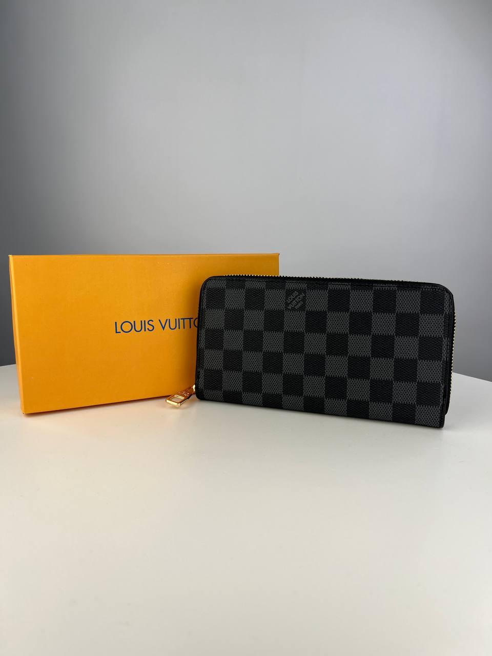 Чоловічий сірий Клатч в шахматку Louis Vuitton