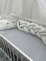 Подушка декоративна в дитяче ліжечко велюр Хмарка молочний