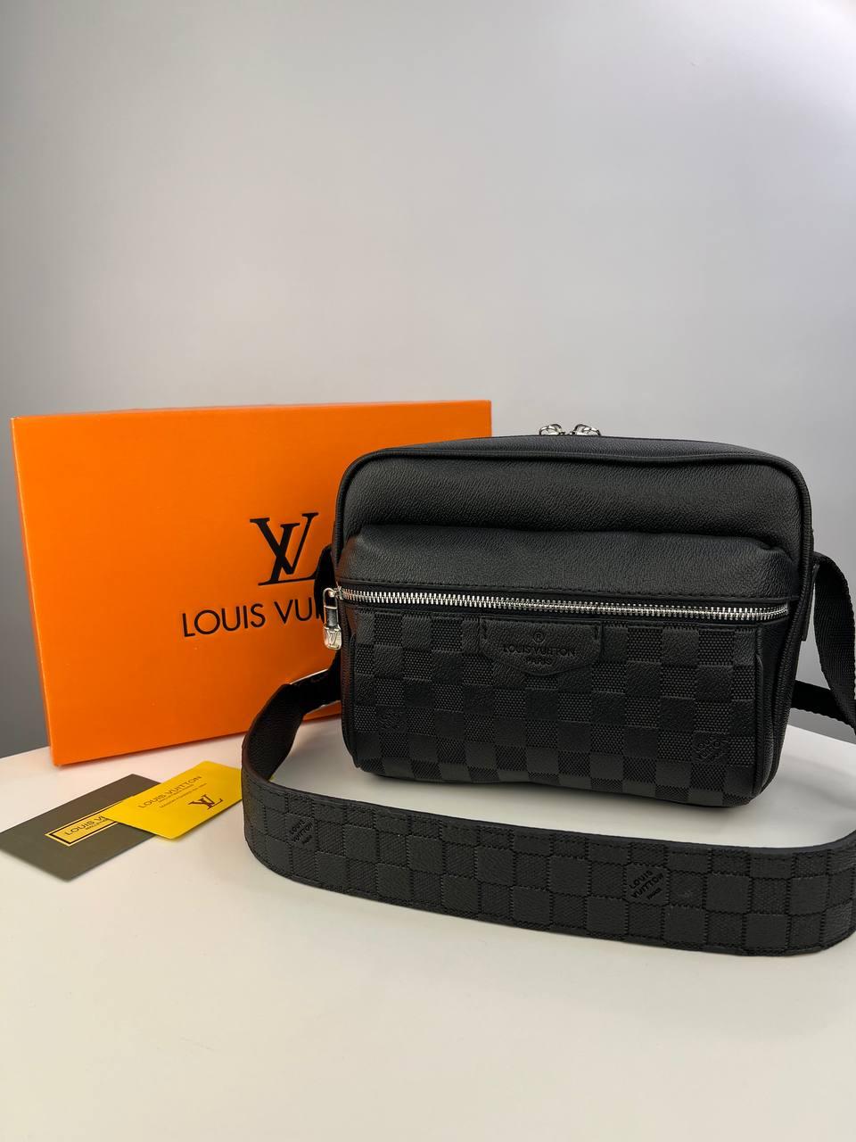 Сумка чоловіча Louis Vuitton чорна в подарунковій упаковці