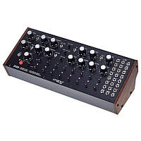 Аналоговый синтезатор Moog DFAM