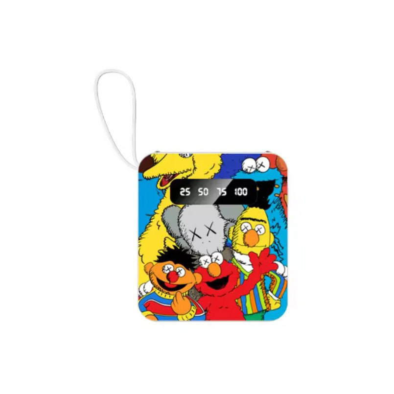 УМБ Power Bank 5000mAh повербанк з екраном та ліхтариком 4 в 1 (Sesame Street)-LВR