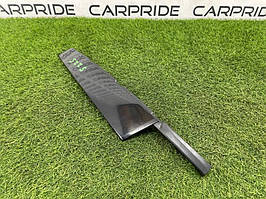 Накладка дверцята бічна AUDI A8 D4 4 2011 перед. прав. (б/у)