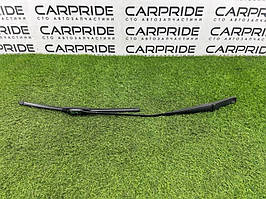 Поводок дворника AUDI A4 B9 2.0L 2017 перед. прав. (б/у)