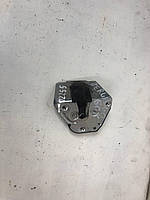 Замок бічних зсувних дверей правих Citroen Berlingo (02-09) OE: 9138 77