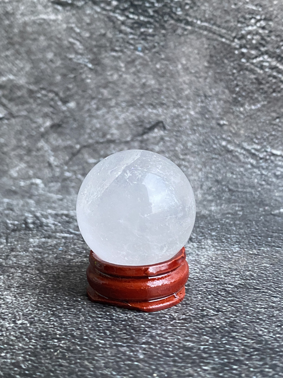 Куля сфера гірський кришталь натуральний сфера куля шар з гірського кришталю 34 мм., фото 1