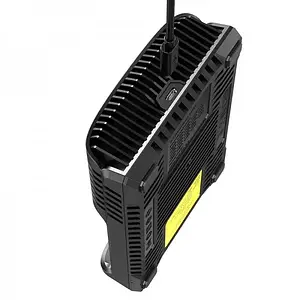 Зарядний пристрій для акумуляторів AA, AAA Nitecore UM4 (4 канали)