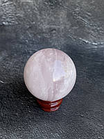 Шар сфера куля з натурального рожевого кварцу сфера з натурального каменя кварц рожевий . 52 мм.