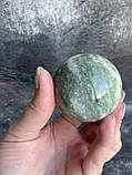 Куля сфера натуральний жадеїт куля шар з каменю жадеїт сфера з жадеїту 52 мм, фото 4