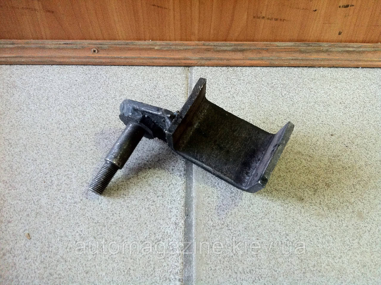 Кронштейн Амортизатора Газель, Соболь (левый) — в Категории ...