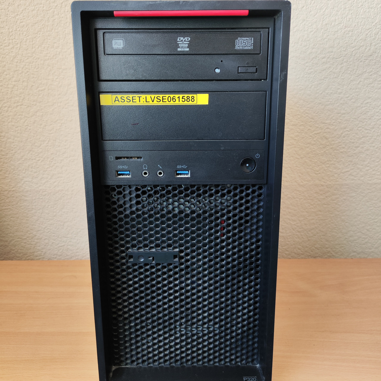Ігровий ПК Lenovo P320 MT Intel Xeon E3-1220 v6 (3.5 GHz) / 16 Гб ОЗУ DDR4 /AMD Radeon R9 350 2GB GDDR5