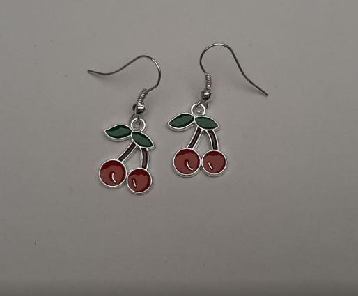 Сережки "Вишня" емаль d-17х13мм+- L-30мм+-