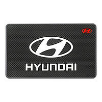 Антиковзний килимок Anti Slip в авто на панель торпеду Hyundai силіконовий липкий з логотипом хундай кіл
