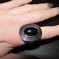 Кольцо греческий орнамент с черным камнем под агат, безразмерное, 2487