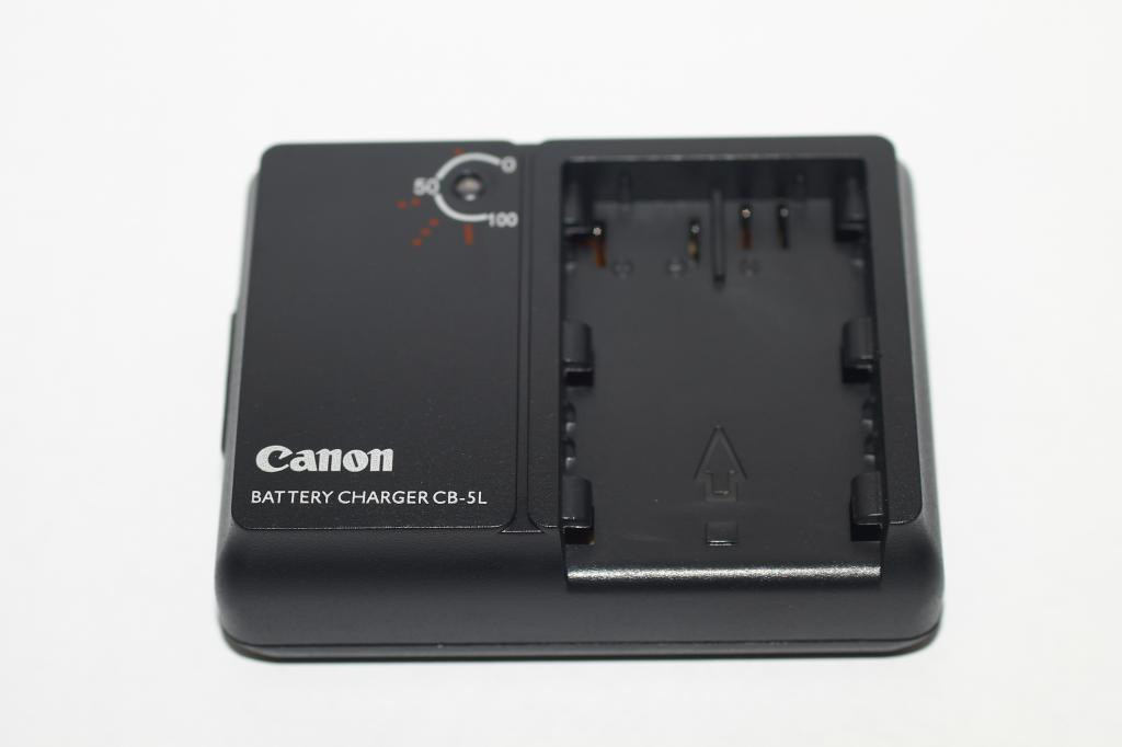 Зарядное устройство Canon MV700i, MV730i, MV750, MVX100i, MXX150i, MVX1i, MVX2i, Optura 10, 20, 50MC, PV130