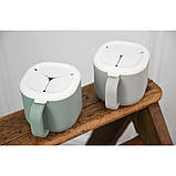 Чашка Beaba Pick 'n' Snack силіконова для снеків і напоїв сірий, арт. 913565, фото 3