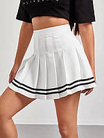 Белая женская мини-юбка тенниска с окантовкой
