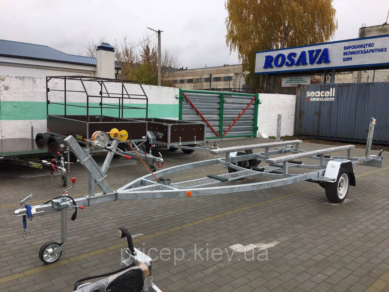 Причіп для катера Gelios 560 5,6 м, 600 кг. Цинк. Без гальм.