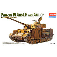 Академия, набор моделей Panzer IV Ausf. Ч с броней, 1:35