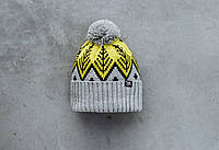 Зимняя шапка Staff yellow & gray pattern pompon Adore Зимова шапка Staff yellow & gray pattern pompon