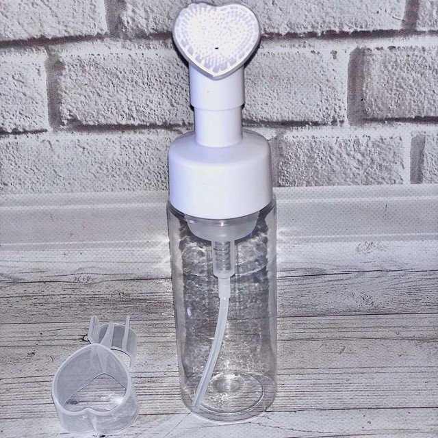 Флакон с пенообразователем и силиконовой щеточкой 761-8 (180 мл)