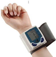 Автоматический тонометр на запястье Automatic Wrist Watch Blood Pressure Monitor pm
